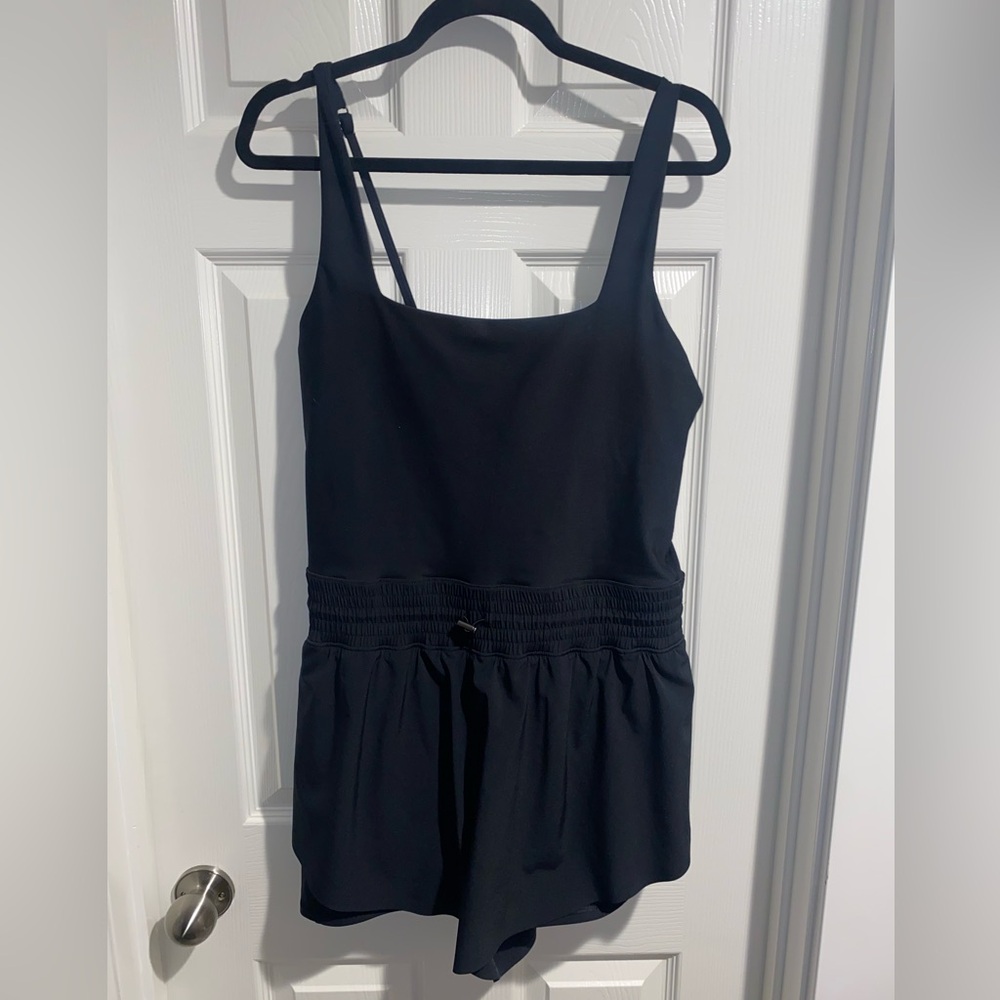 YPB sculptLUX Hybrid Flyaway Onesie